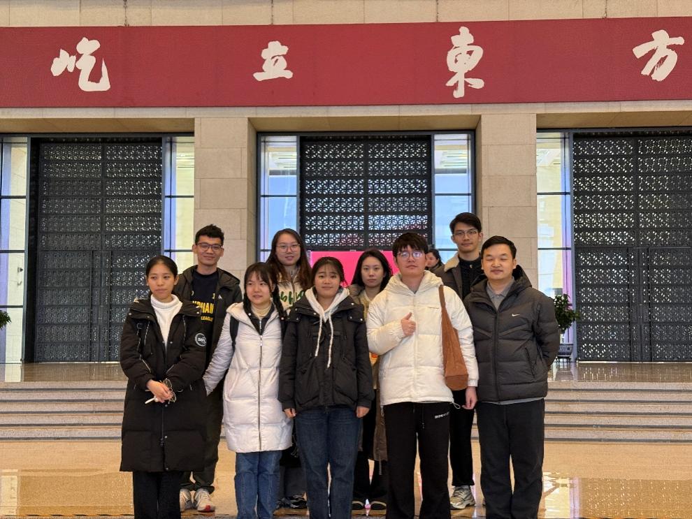 174047 203933 image001